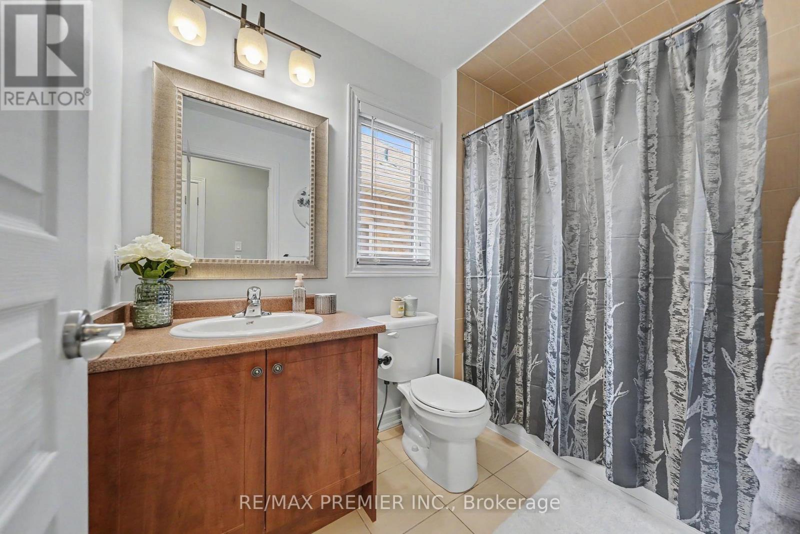 82 Chesterwood Crescent, Brampton, Ontario  L6Y 0Z5 - Photo 33 - W13093164