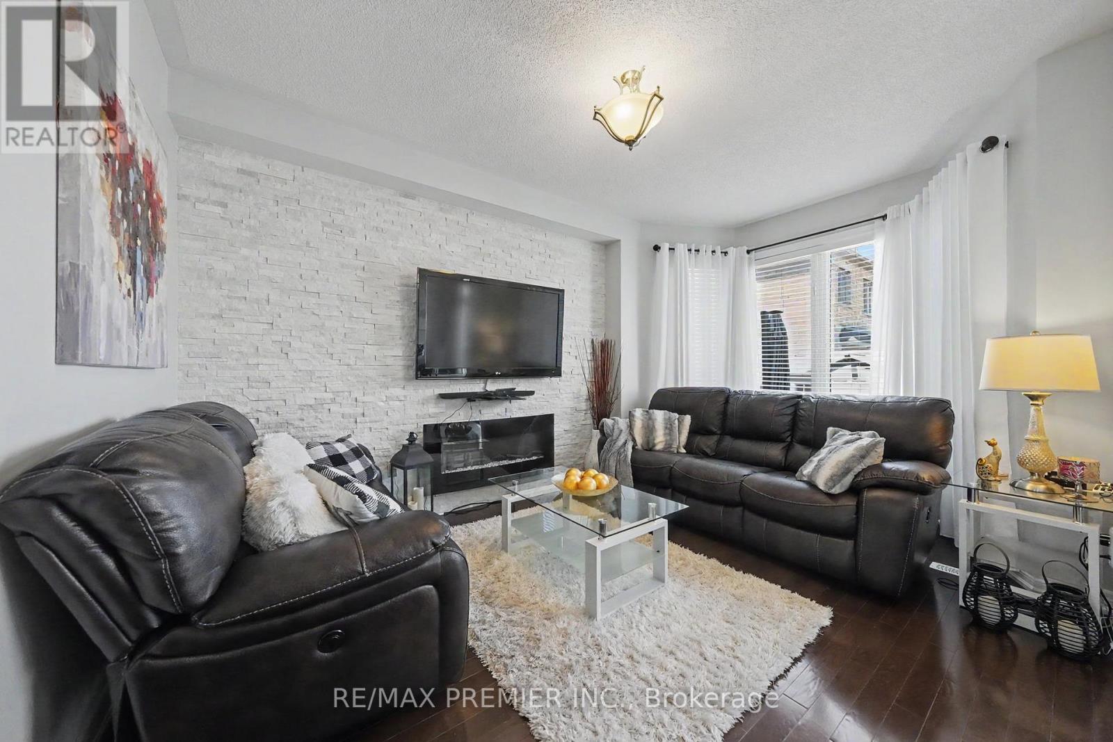 82 Chesterwood Crescent, Brampton, Ontario  L6Y 0Z5 - Photo 20 - W13093164