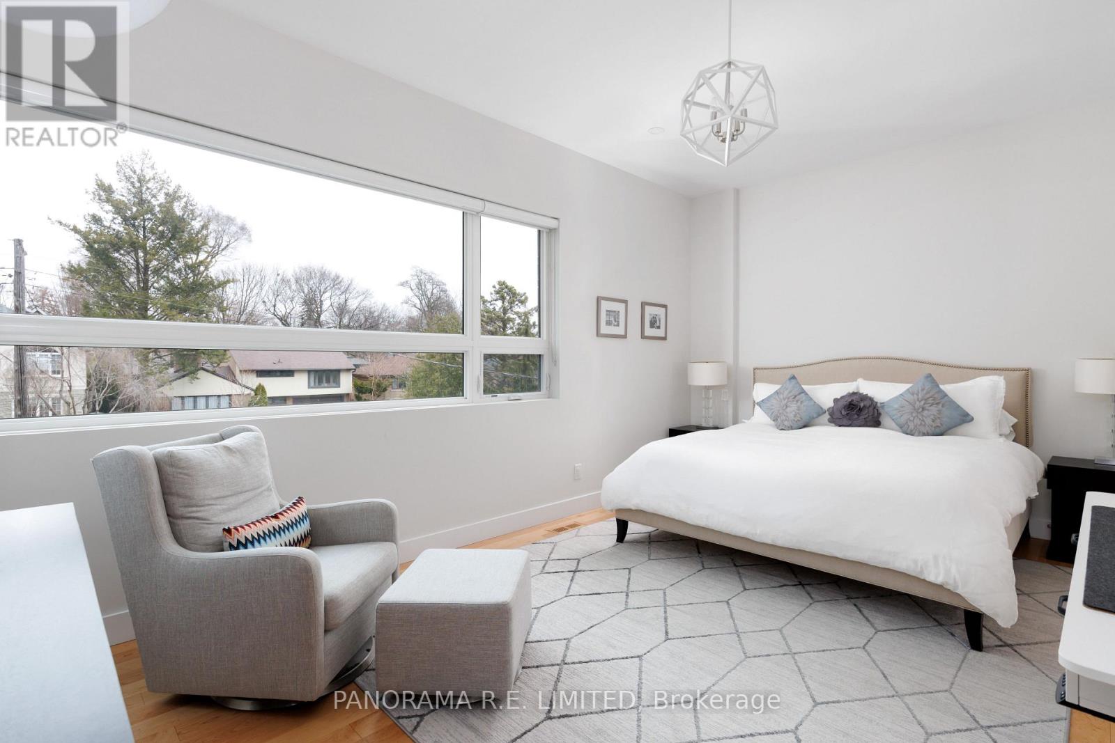 8 Greenford Road, Toronto, Ontario  M9A 3E6 - Photo 24 - W13094336