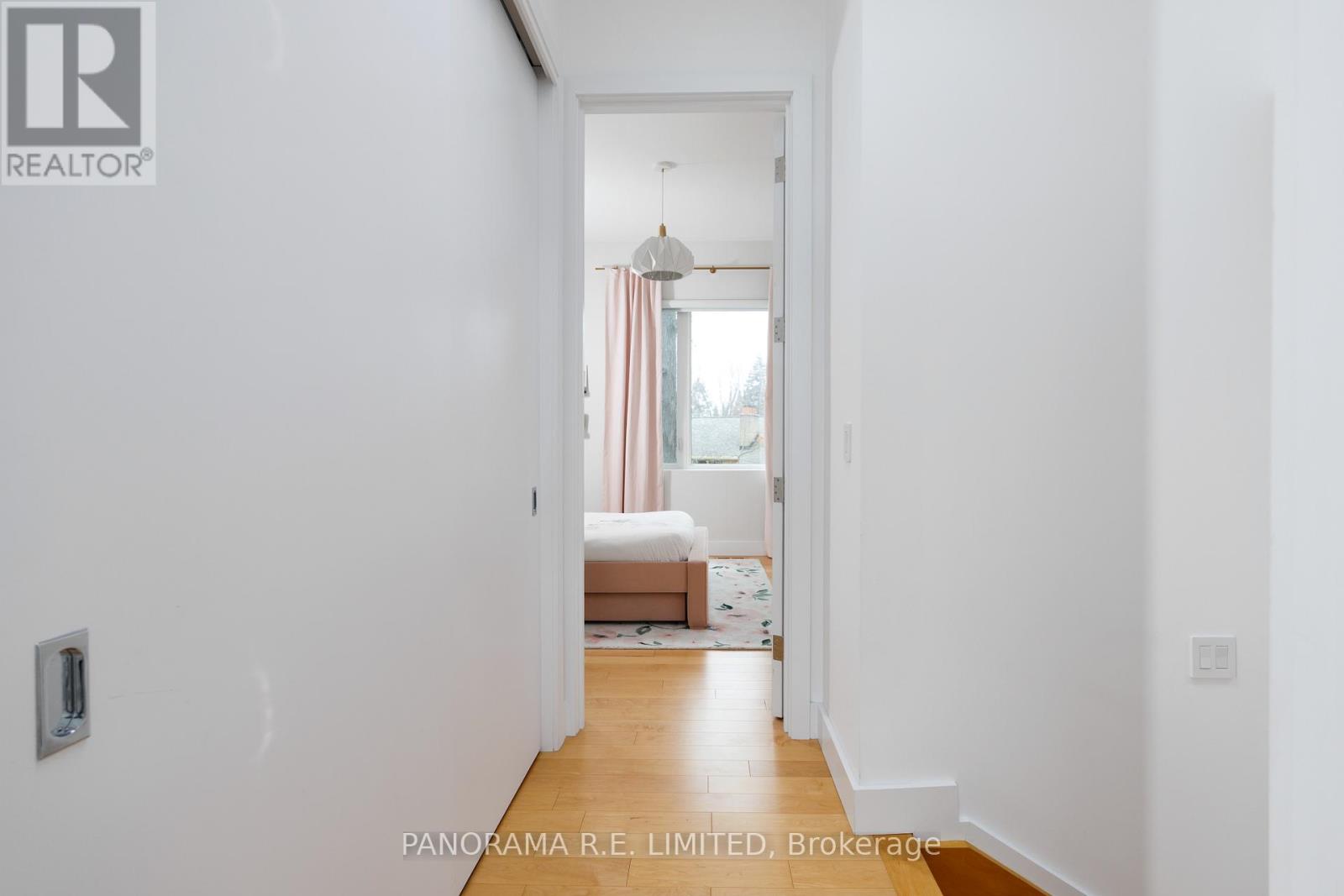 8 Greenford Road, Toronto, Ontario  M9A 3E6 - Photo 30 - W13094336