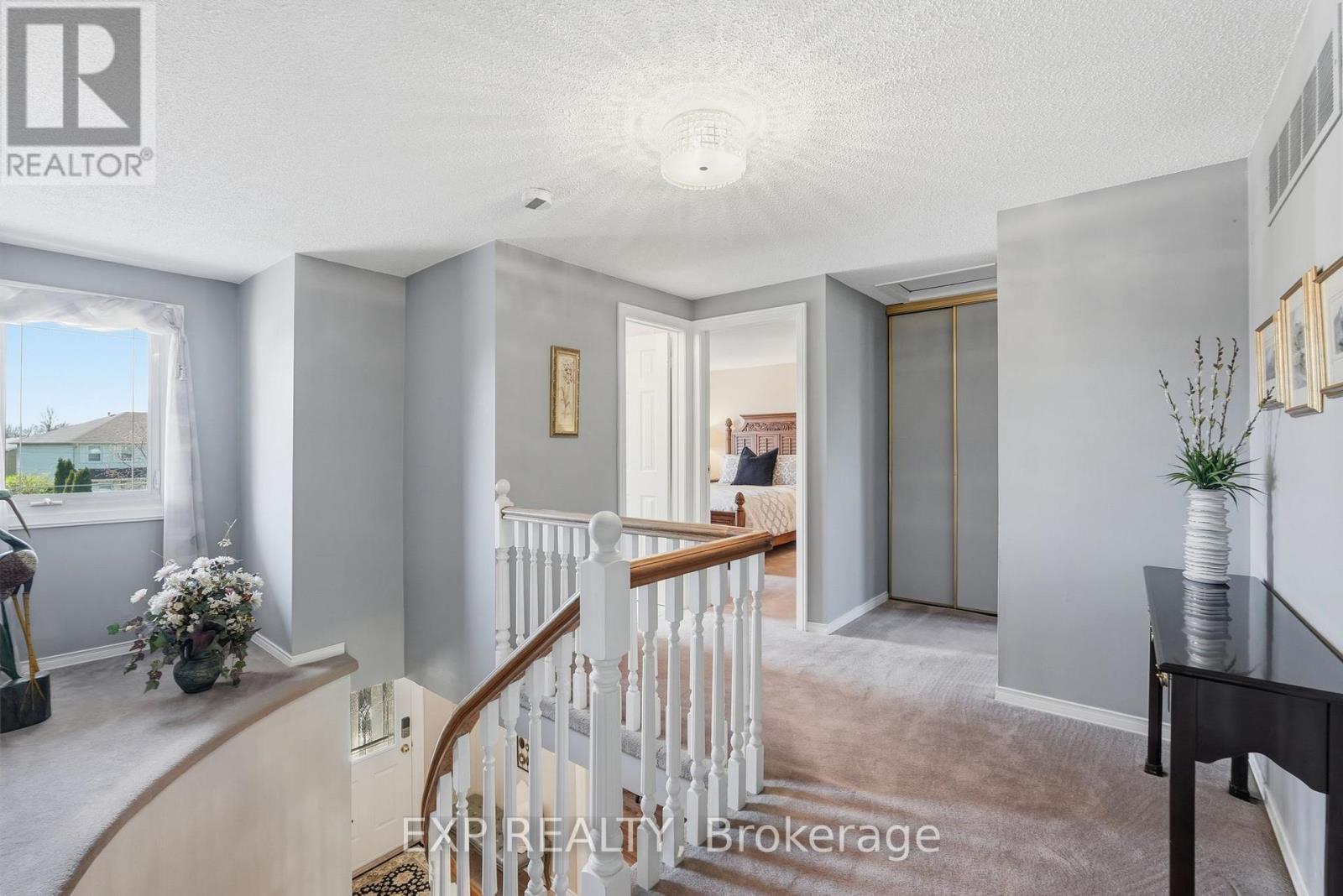 6123 Edenwood Drive, Mississauga, Ontario  L5N 2Y6 - Photo 11 - W13094378