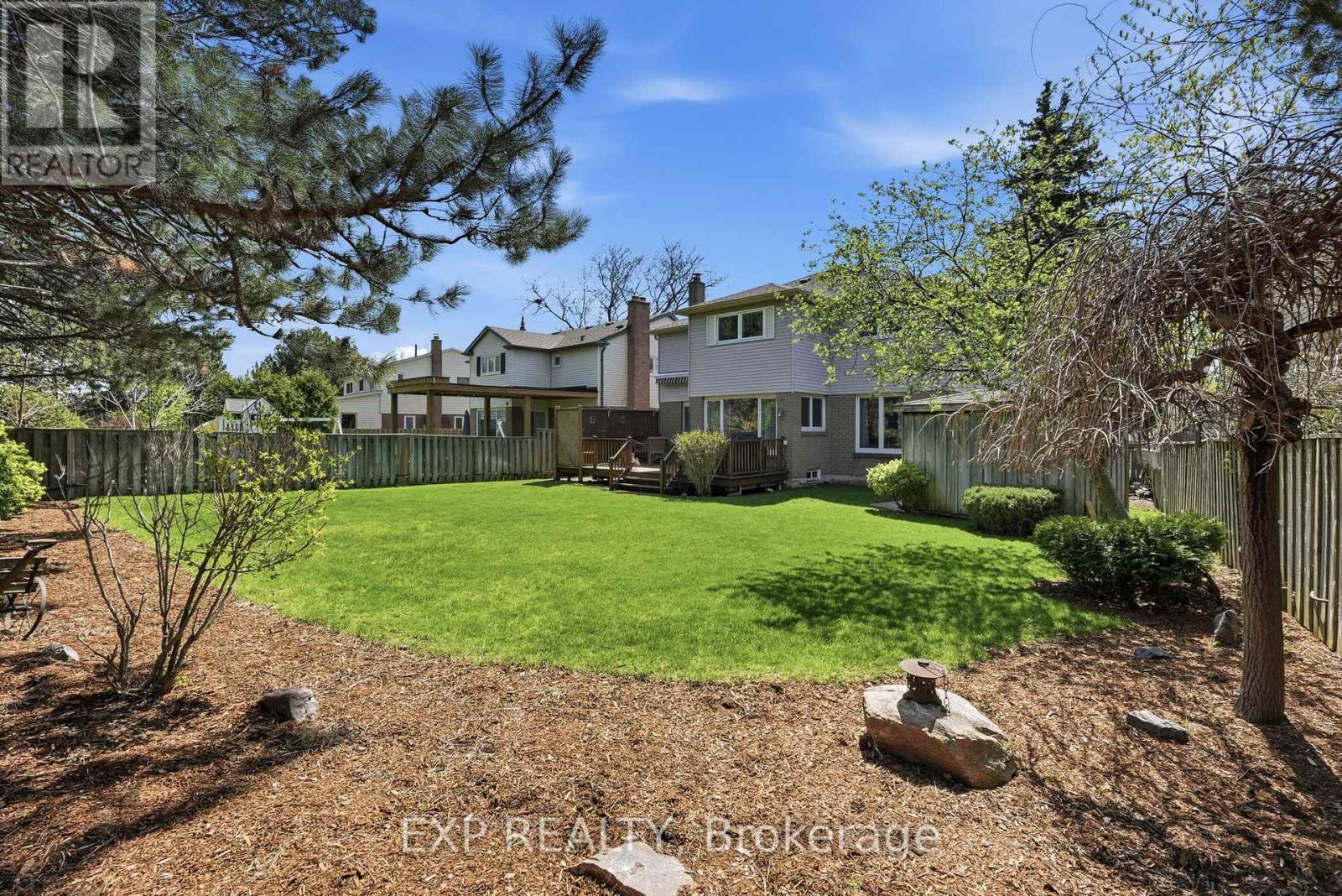 6123 Edenwood Drive, Mississauga, Ontario  L5N 2Y6 - Photo 23 - W13094378