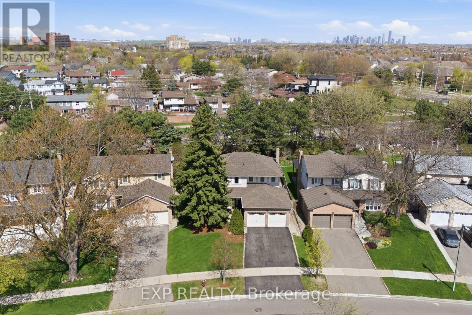 6123 Edenwood Drive, Mississauga, Ontario  L5N 2Y6 - Photo 27 - W13094378