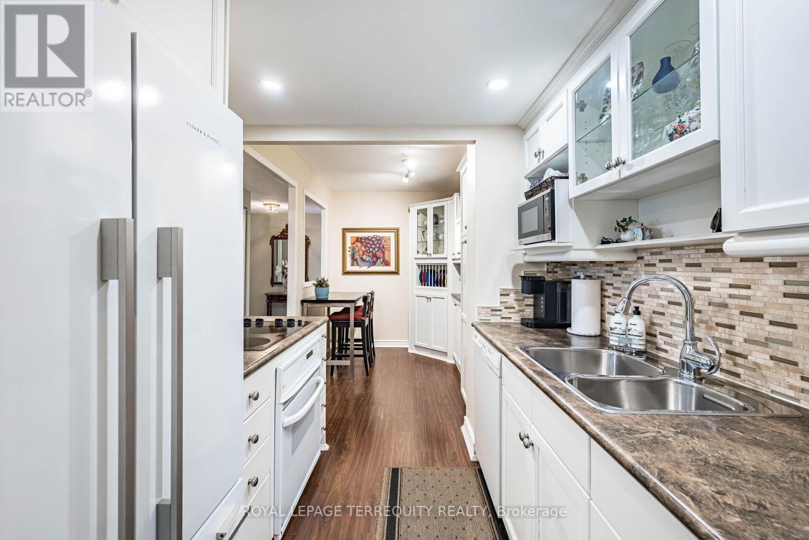 306 - 299 Mill Road, Toronto, Ontario  M9C 4V9 - Photo 14 - W13094380