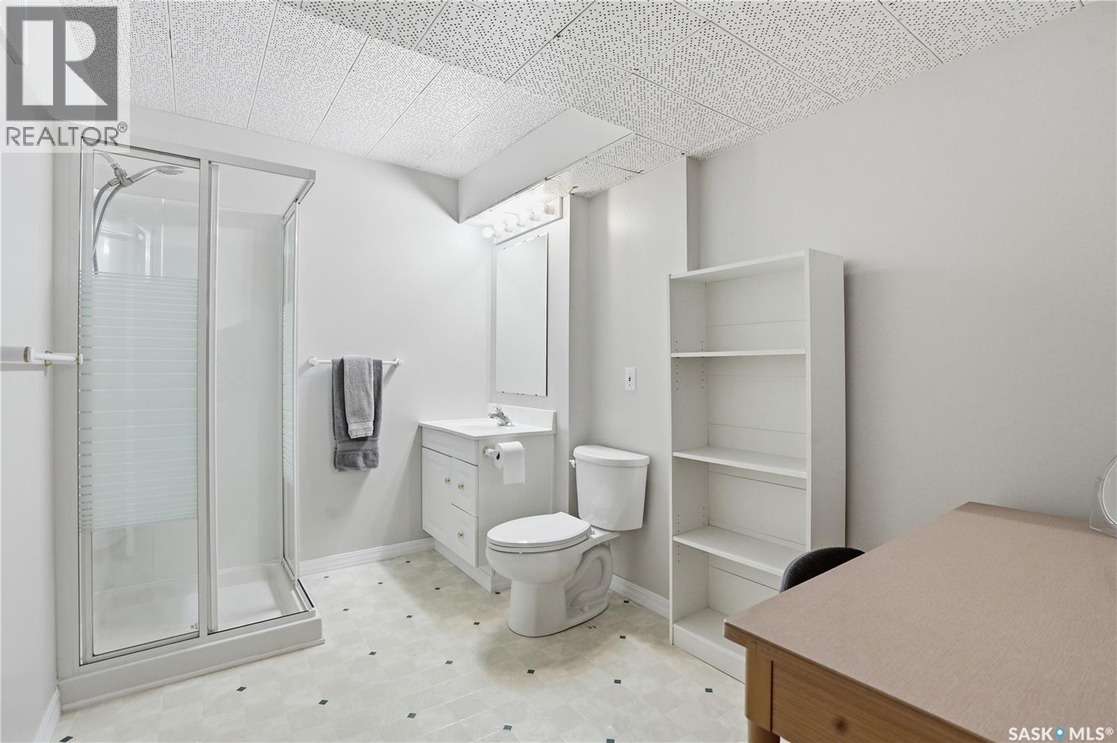 425 Bate Crescent, Saskatoon, Saskatchewan  S7H 3A6 - Photo 39 - SK034713