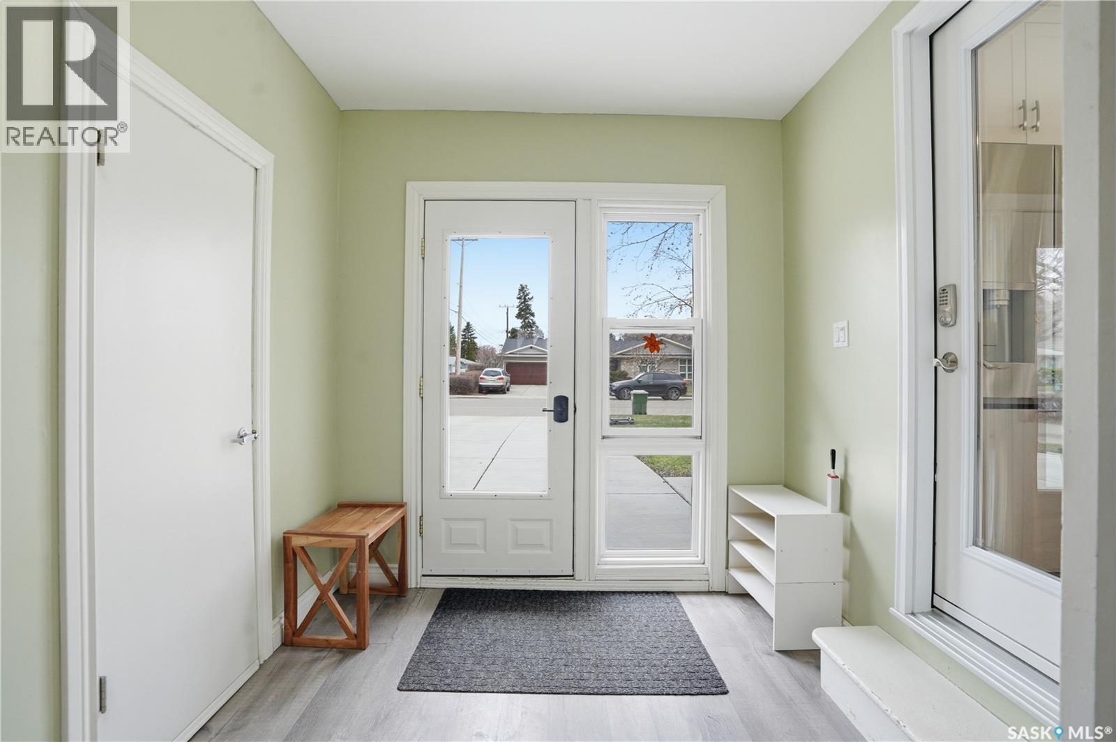 425 Bate Crescent, Saskatoon, Saskatchewan  S7H 3A6 - Photo 42 - SK034713
