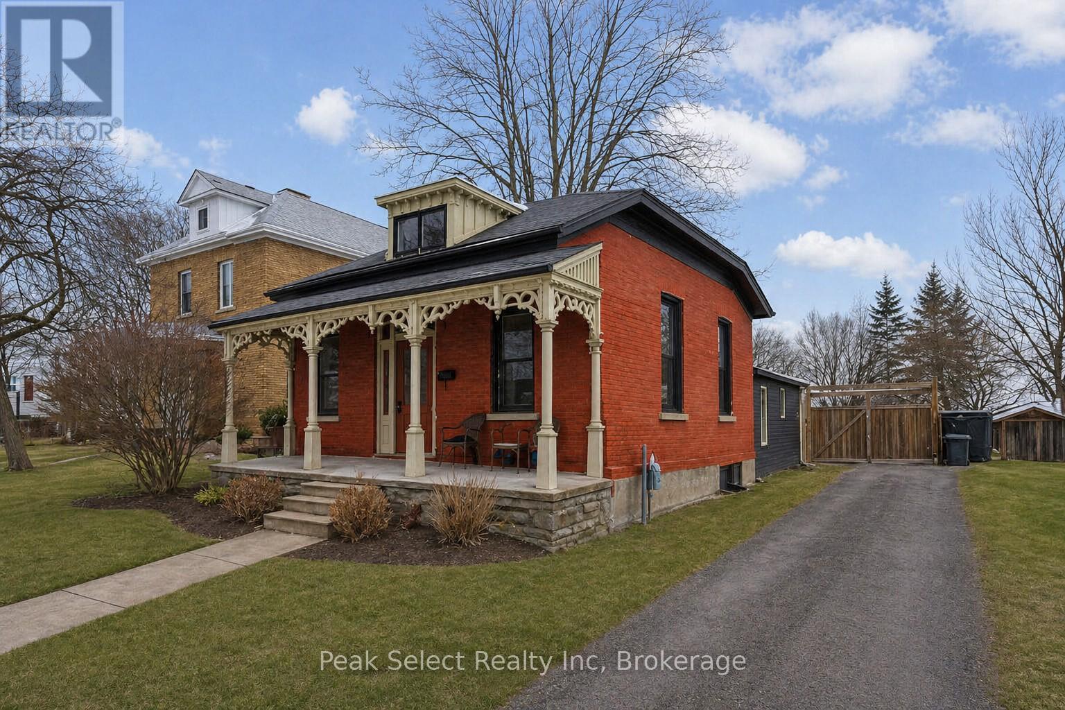 363 Queen Street E, St. Marys, Ontario  N4X 1B1 - Photo 4 - X12688572