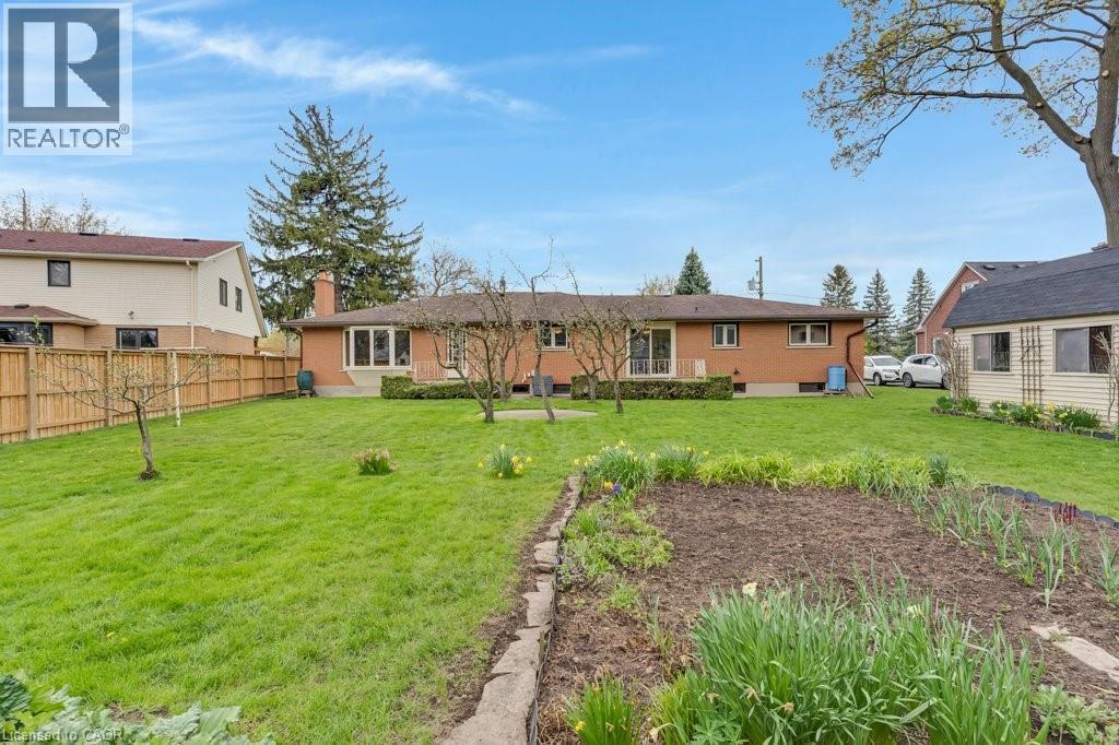 106 Highland Park Park, Cambridge, Ontario  N3H 3H4 - Photo 25 - 40827753