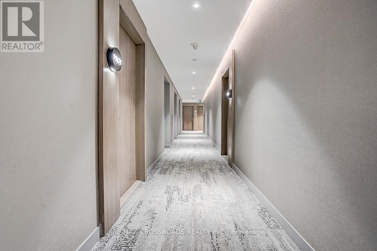 1802 - 161 Roehampton Avenue, Toronto, Ontario  M4P 0C8 - Photo 4 - C13094204