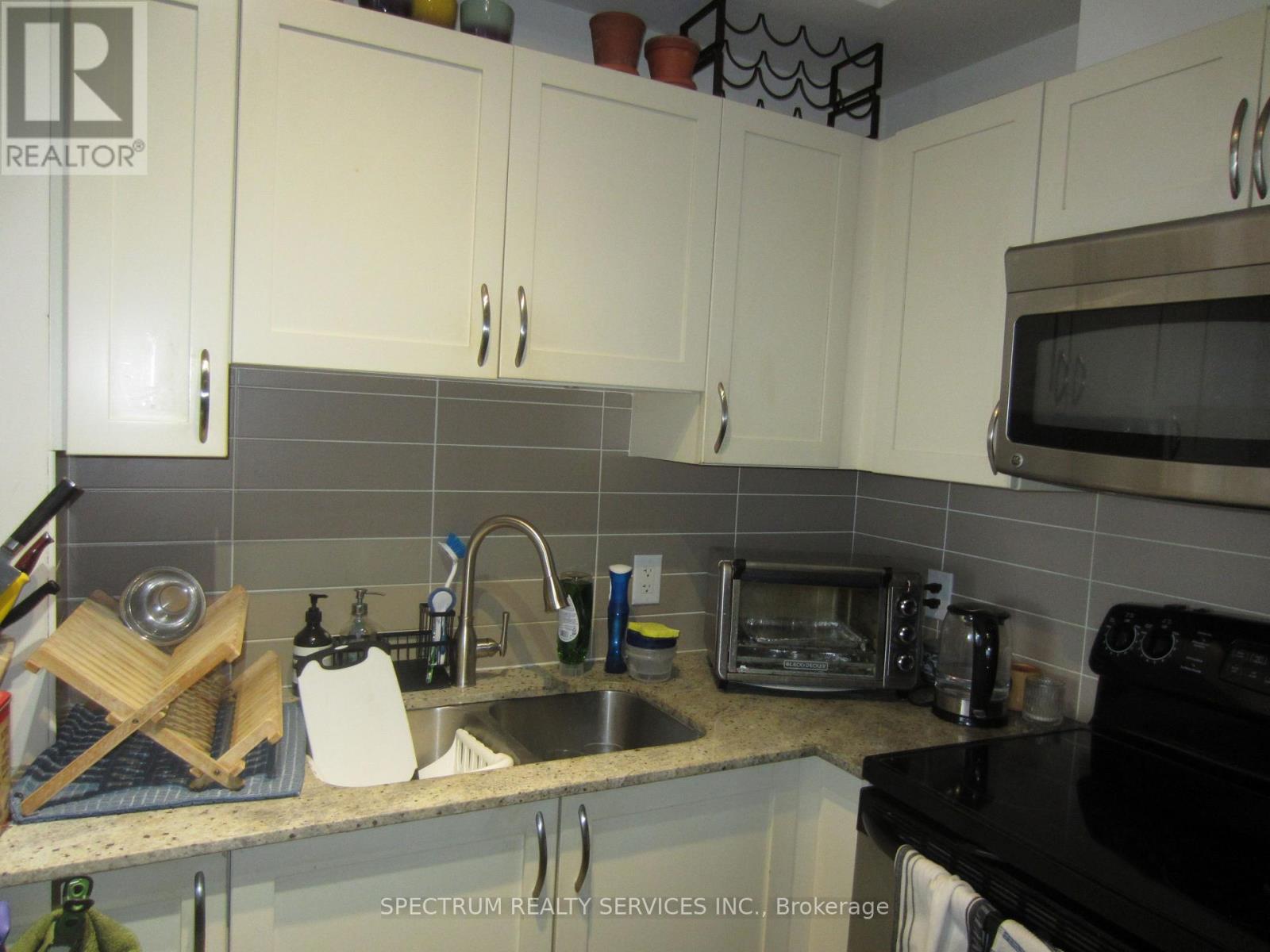 1006 - 3865 Lake Shore Boulevard W, Toronto, Ontario  M8W 0A2 - Photo 11 - W13083908