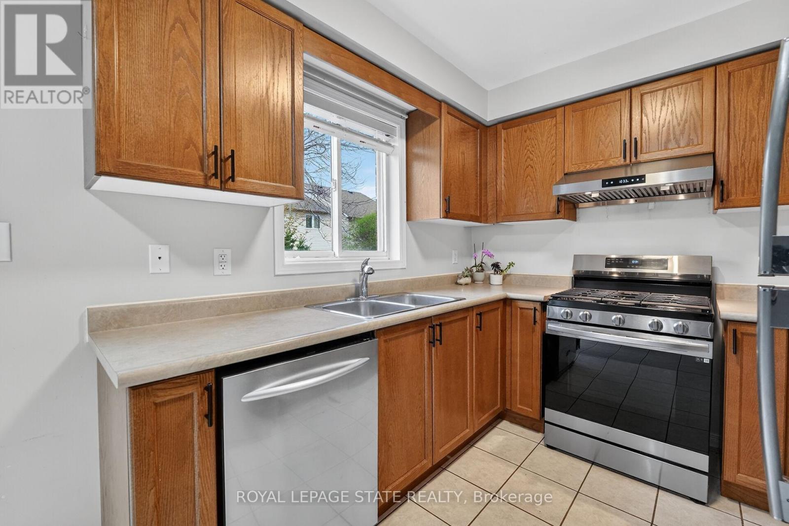 41 Kenyon Crescent, Grimsby, Ontario  L3M 5P3 - Photo 12 - X13066822
