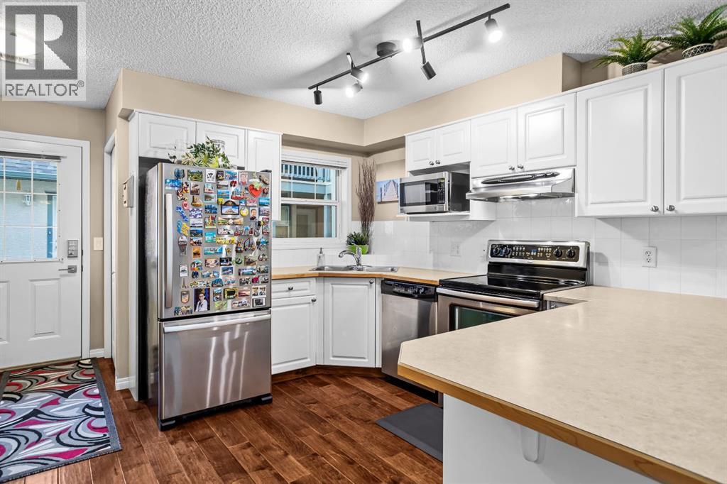 9, 504 Banff Avenue, Banff, Alberta  T1L 1E7 - Photo 6 - A2267670