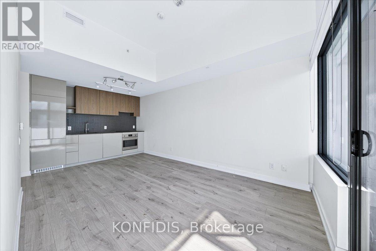 732 - 161 Roehampton Avenue, Toronto, Ontario  M4P 0C8 - Photo 4 - C13094434