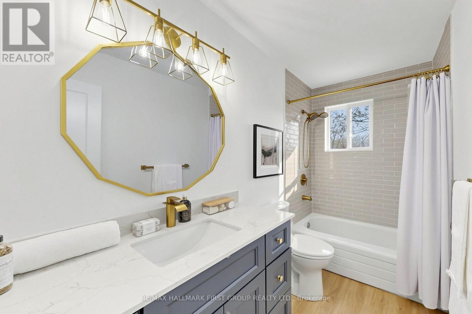 16 Mcfarlane Court, Whitby, Ontario  L1N 5T8 - Photo 33 - E13094446
