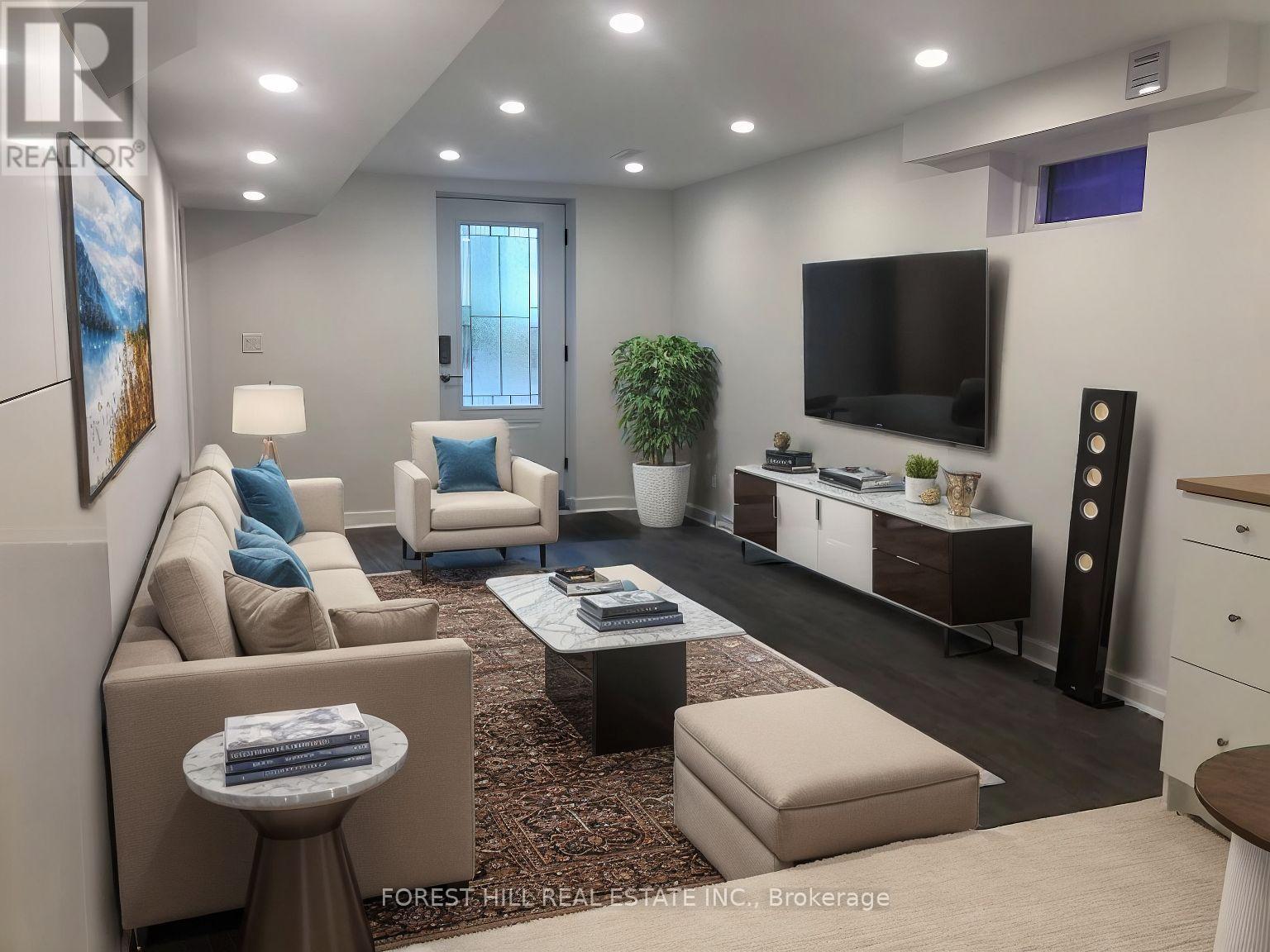LOWER - 290 BRITANNIA AVENUE, Bradford West Gwillimbury, Ontario
