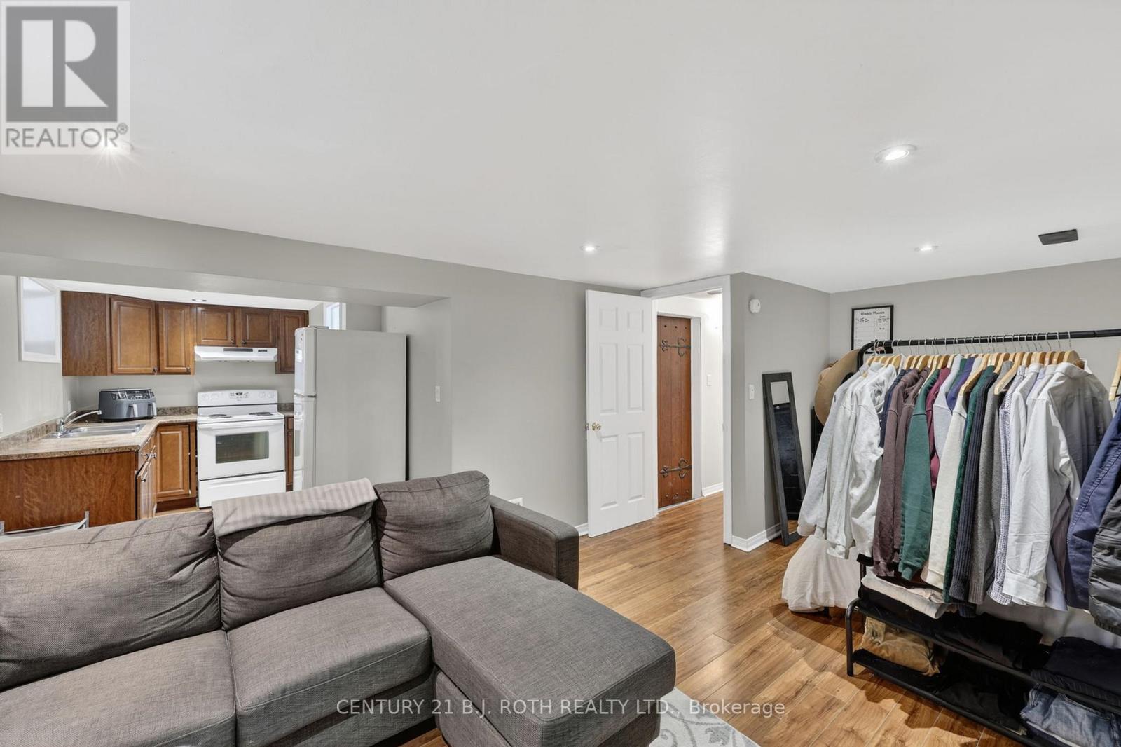 46 Galley Avenue, Orillia, Ontario  L3V 2K6 - Photo 27 - S13094442