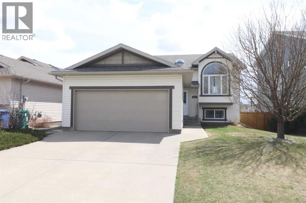 1664 Coalbanks Boulevard W, Lethbridge, Alberta