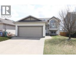 1664 Coalbanks Boulevard W, Lethbridge, Alberta