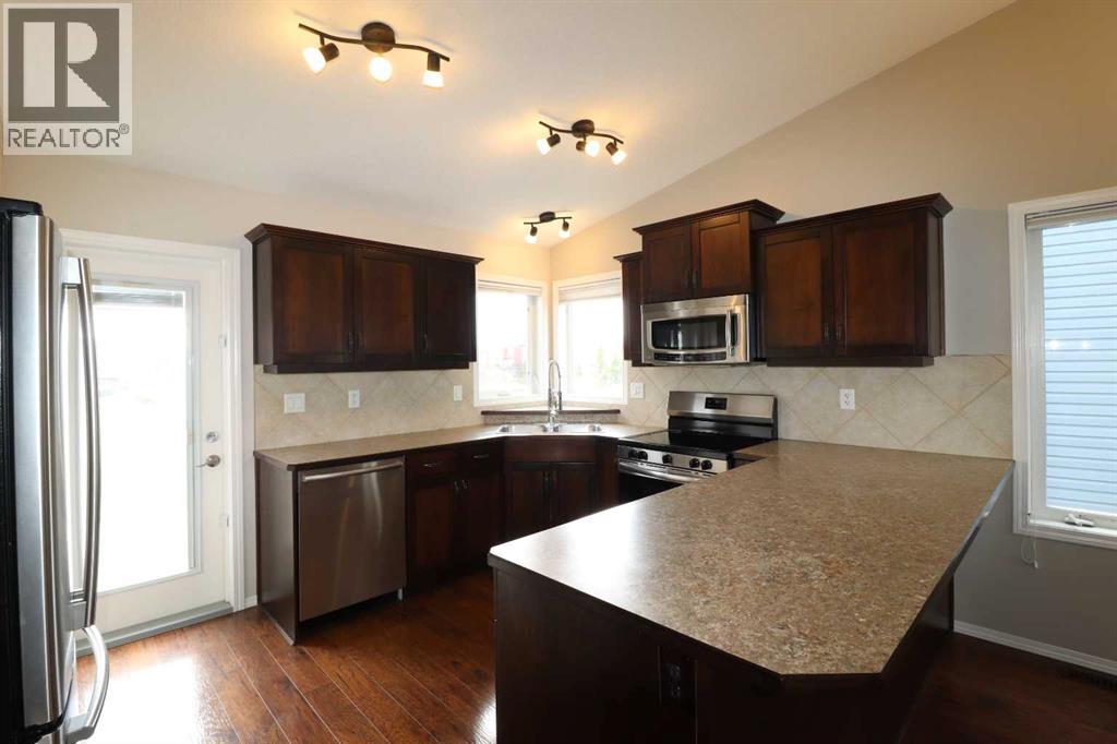 1664 Coalbanks Boulevard W, Lethbridge, Alberta  T1J 2X4 - Photo 7 - A2299174