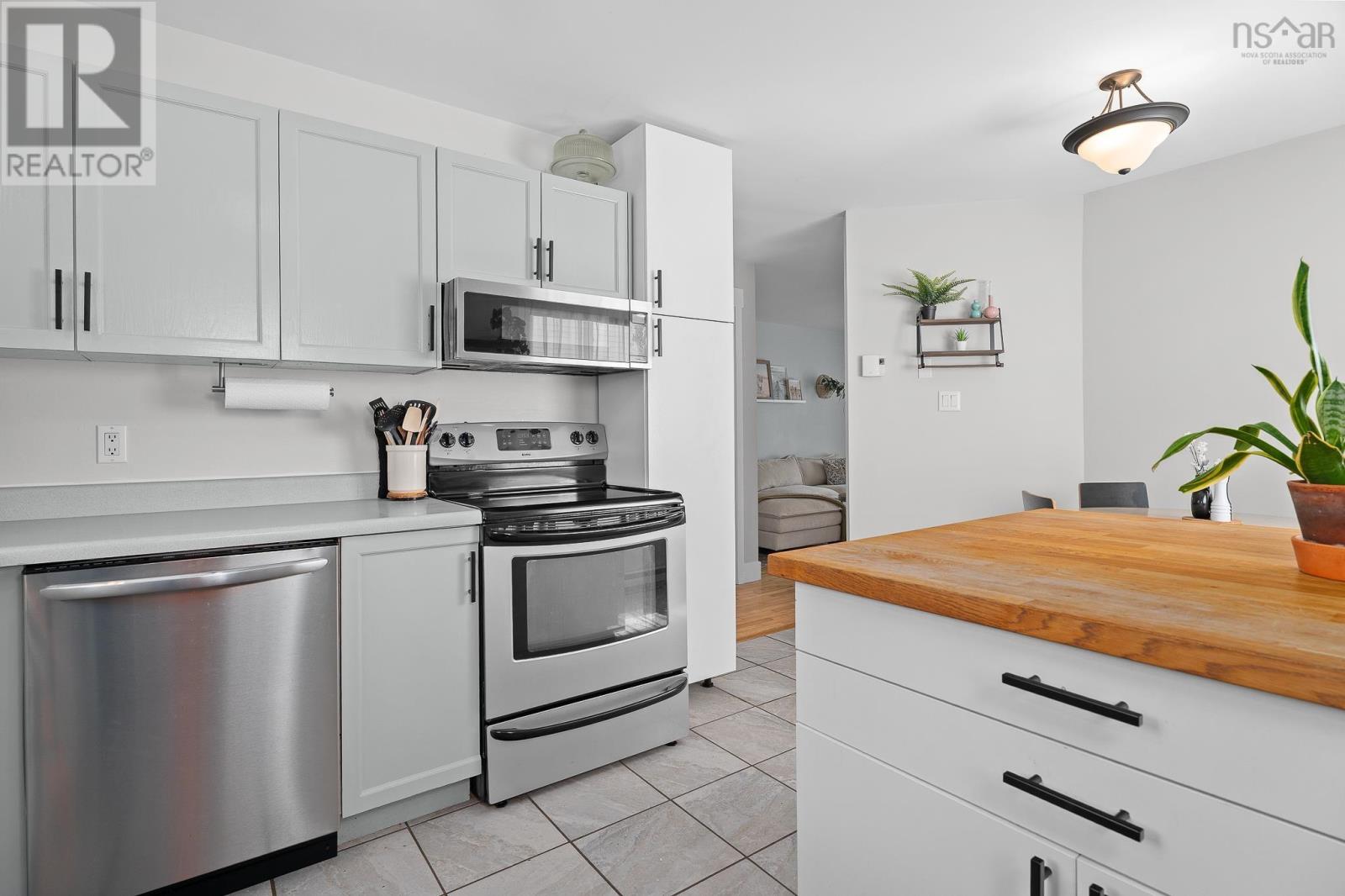 23 Sunnyvale Court, Sackville, Nova Scotia  B4E 2T2 - Photo 11 - 202609986
