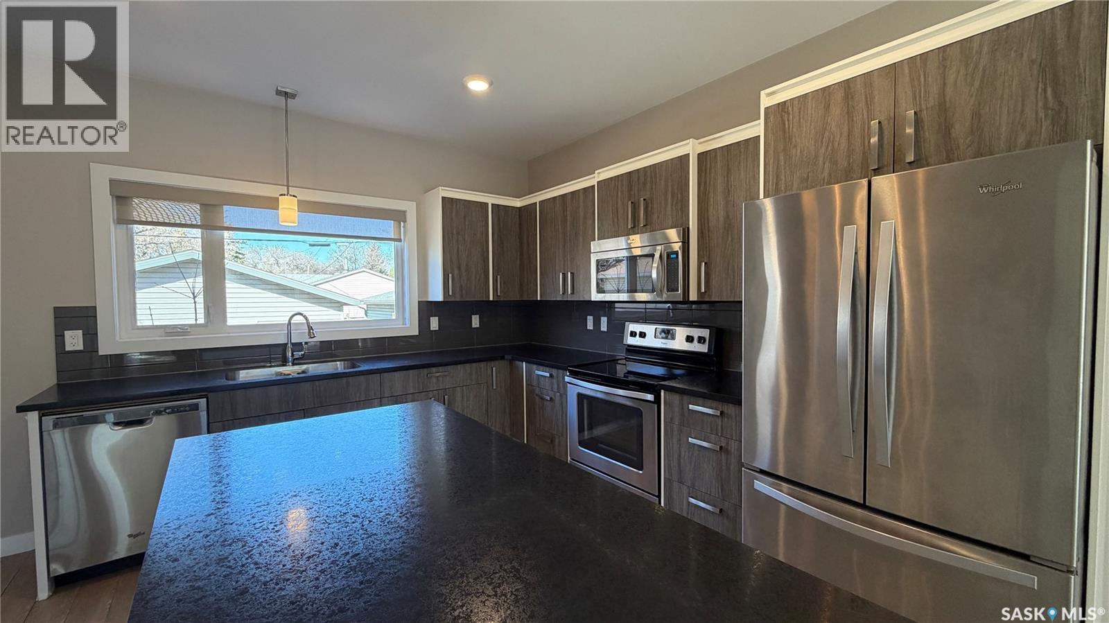 2212 St Patrick Avenue, Saskatoon, Saskatchewan  S7M 0L3 - Photo 10 - SK035121