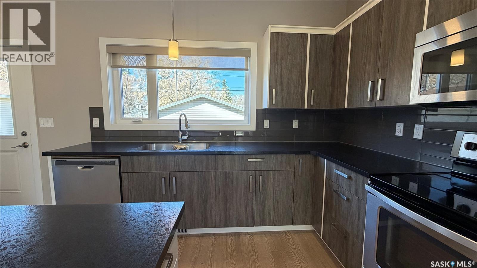 2212 St Patrick Avenue, Saskatoon, Saskatchewan  S7M 0L3 - Photo 12 - SK035121