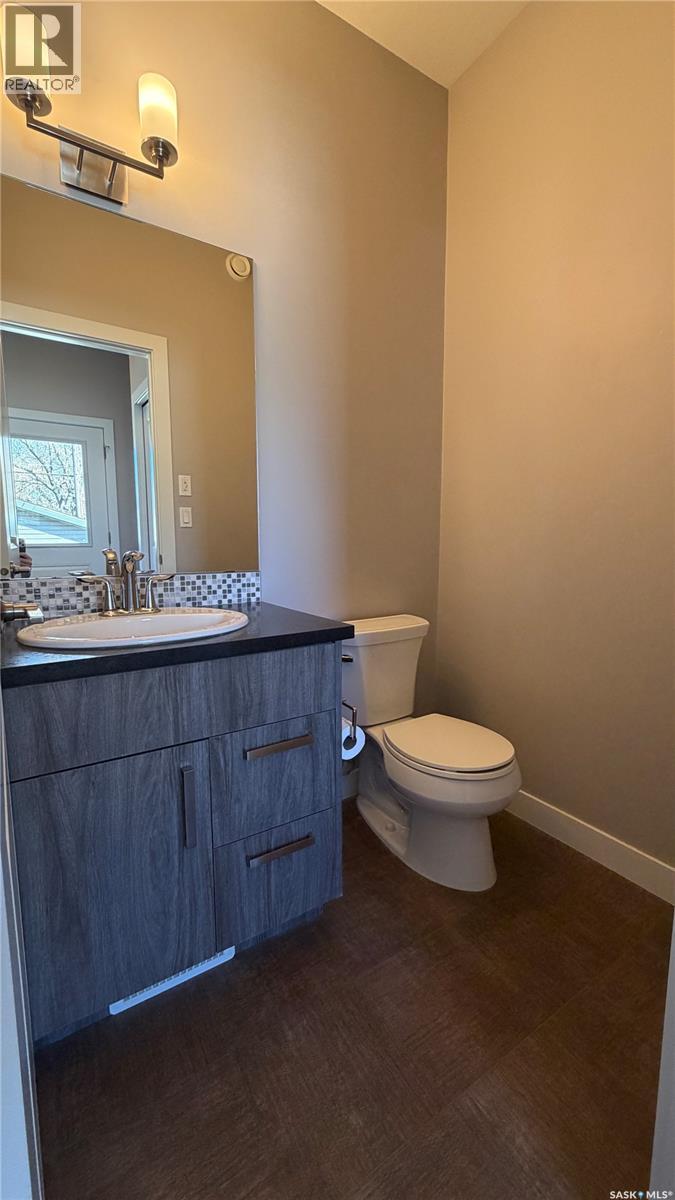2212 St Patrick Avenue, Saskatoon, Saskatchewan  S7M 0L3 - Photo 18 - SK035121