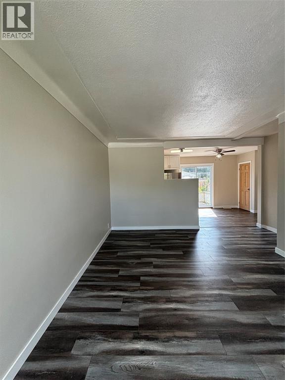 508 Indian Road North, Sarnia, Ontario  N7T 7G4 - Photo 3 - 26010338