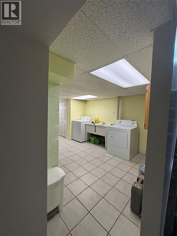 508 Indian Road North, Sarnia, Ontario  N7T 7G4 - Photo 4 - 26010338