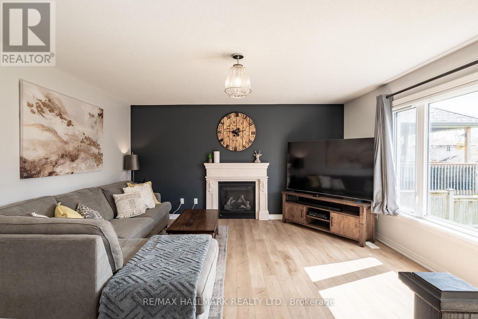 112 Schmidt Drive, Wellington North, Ontario  N0G 1A0 - Photo 4 - X13094404