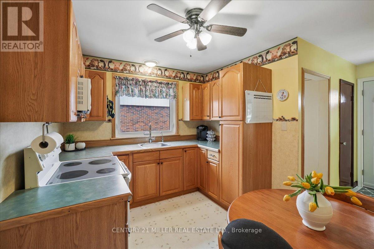 5 Greenwood Street, Hamilton, Ontario  L8T 3N2 - Photo 11 - X13094448