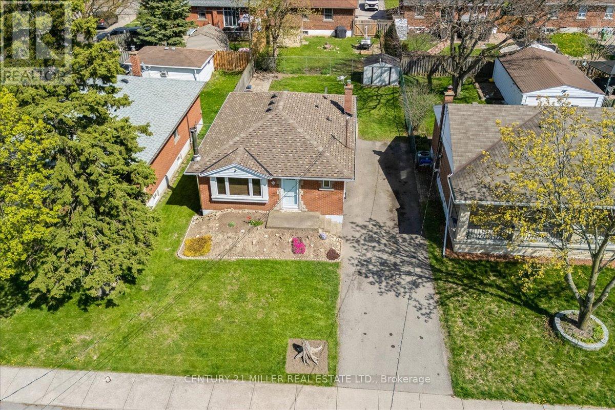 5 Greenwood Street, Hamilton, Ontario  L8T 3N2 - Photo 2 - X13094448