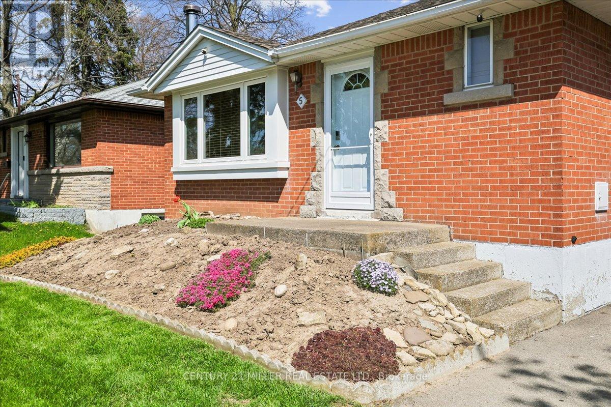 5 Greenwood Street, Hamilton, Ontario  L8T 3N2 - Photo 4 - X13094448