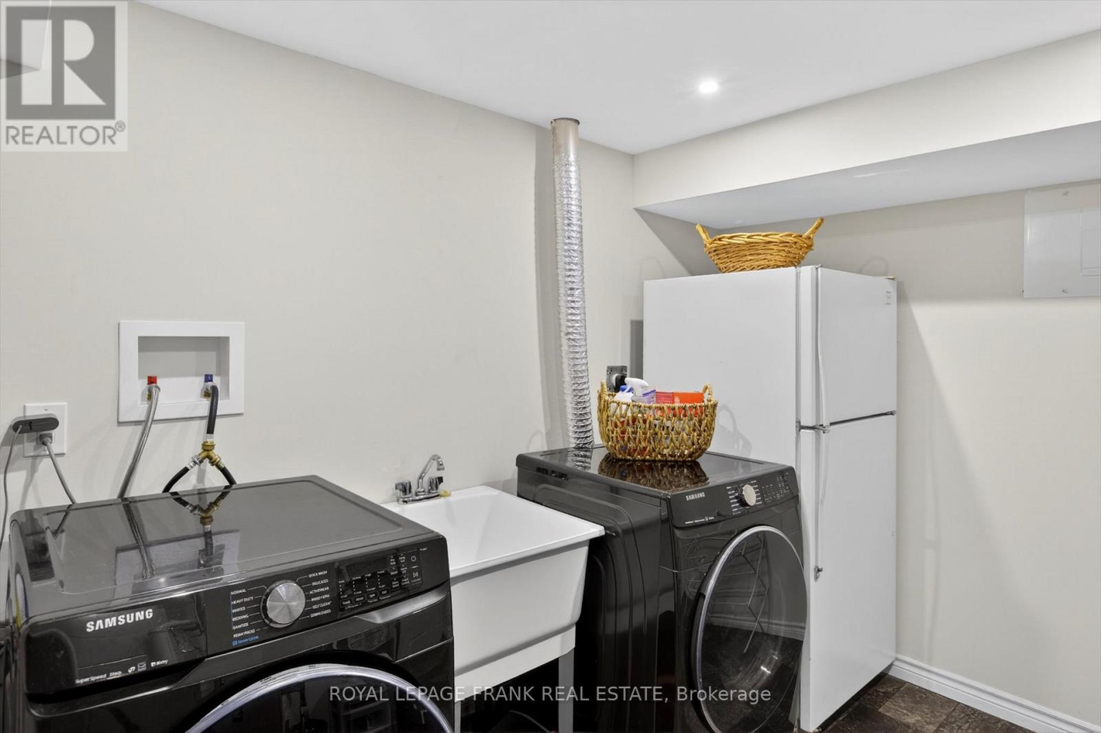 113 Princess Street, Peterborough, Ontario  K9J 2A8 - Photo 14 - X13078590