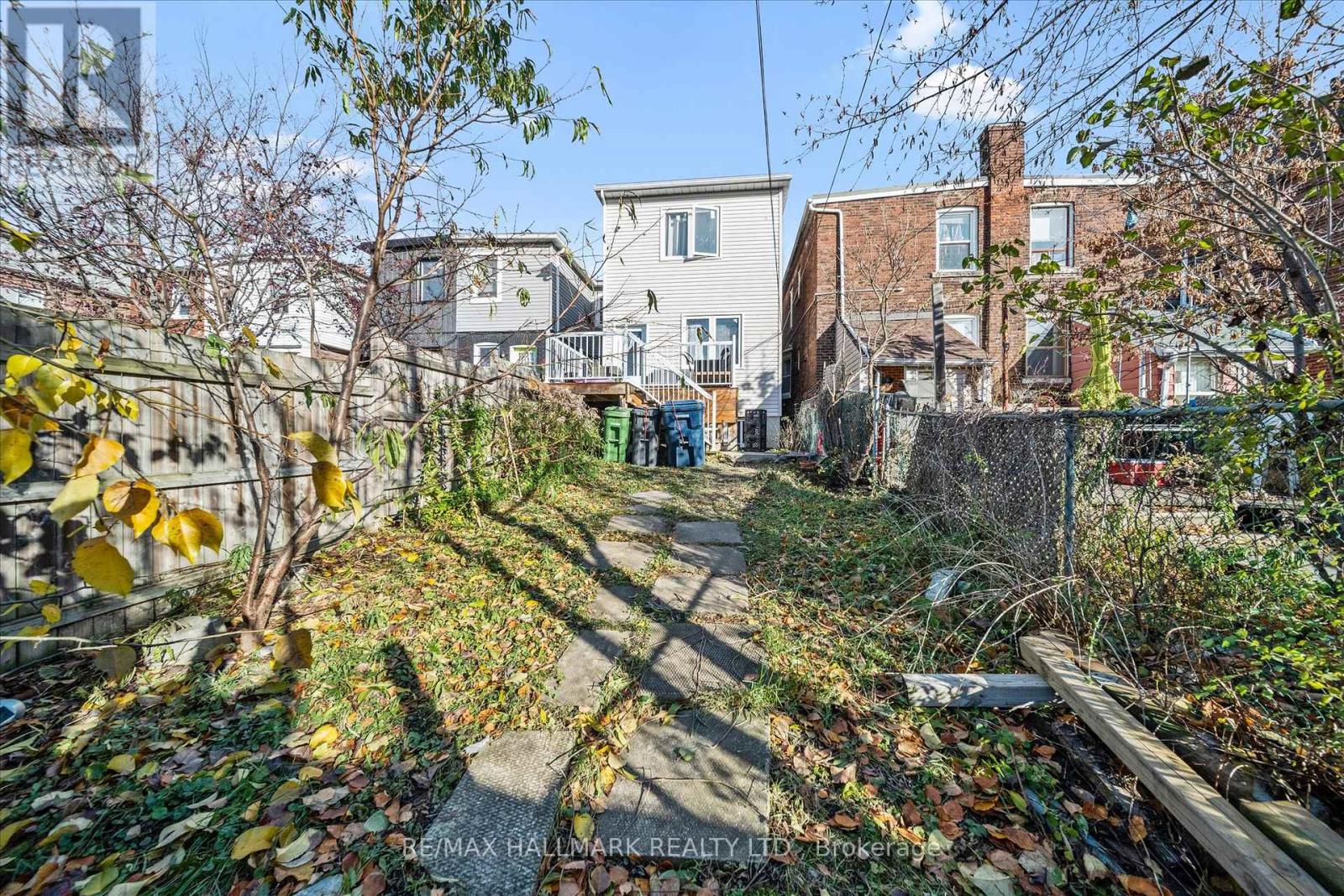 160 Silverthorn Avenue, Toronto, Ontario  M6N 3K3 - Photo 39 - W12888510