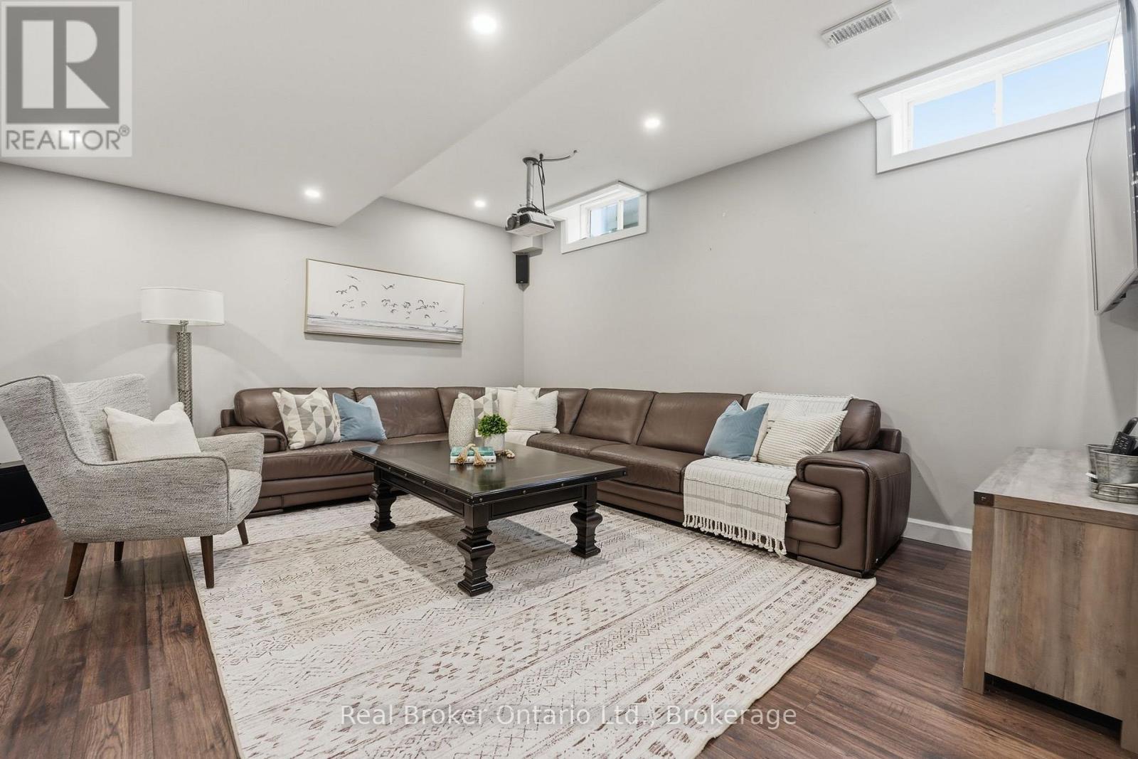 4660 Bracknell Road, Burlington, Ontario  L7M 0E2 - Photo 38 - W13094574