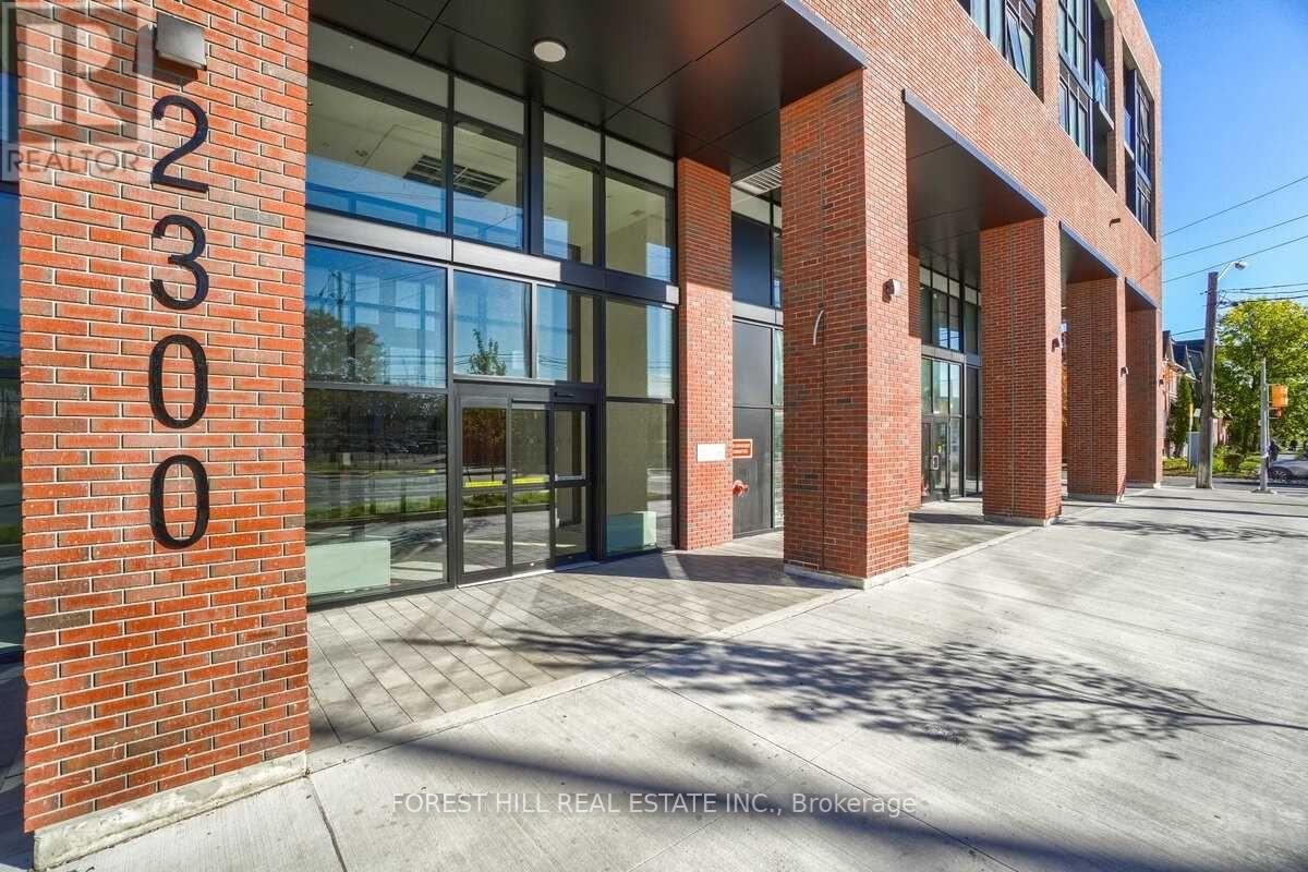 103 - 2300 St Clair Avenue W, Toronto, Ontario  M6N 0B3 - Photo 2 - W13069118