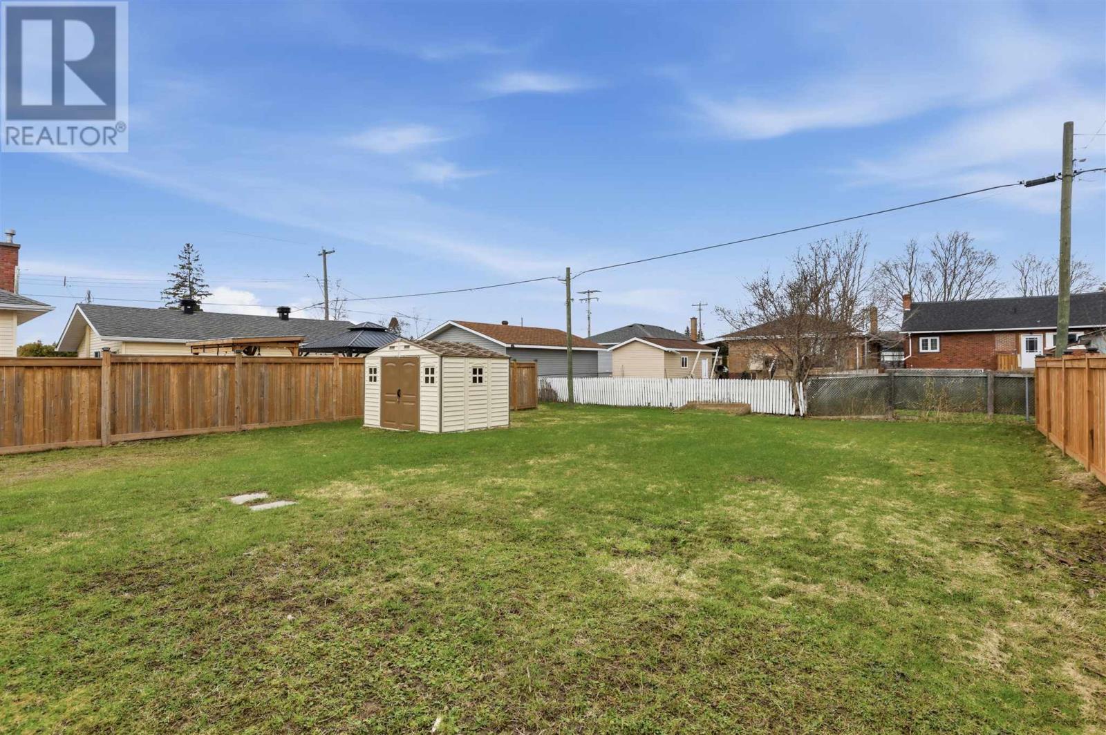 118 Henrietta Ave, Sault Ste. Marie, Ontario  P6C 1Z5 - Photo 4 - SM260858