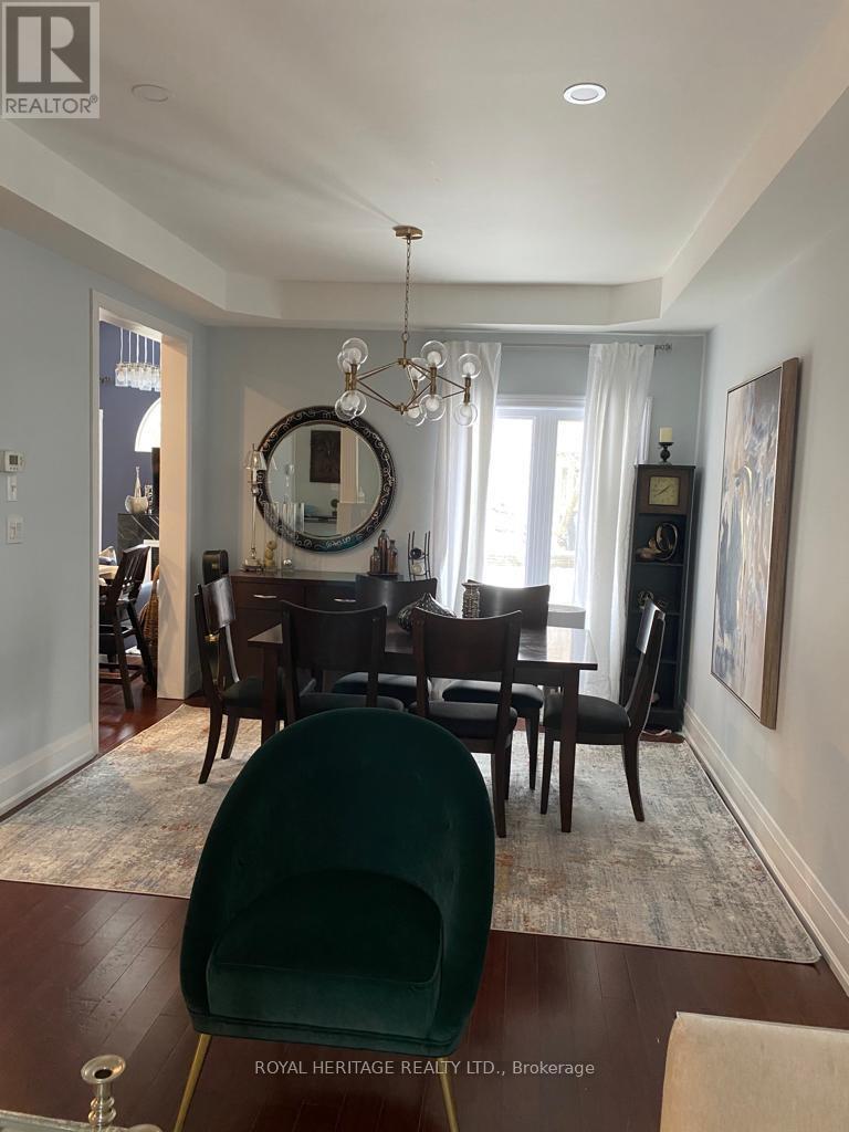 17 Hoodgate Drive, Whitby, Ontario  L1R 2M8 - Photo 6 - E13094514