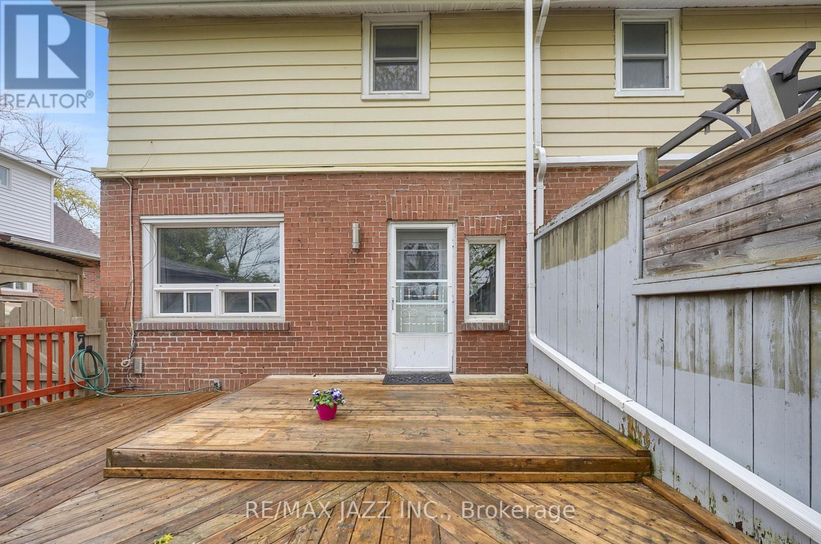 636 Carnegie Avenue, Oshawa, Ontario  L1G 4R3 - Photo 31 - E13094584
