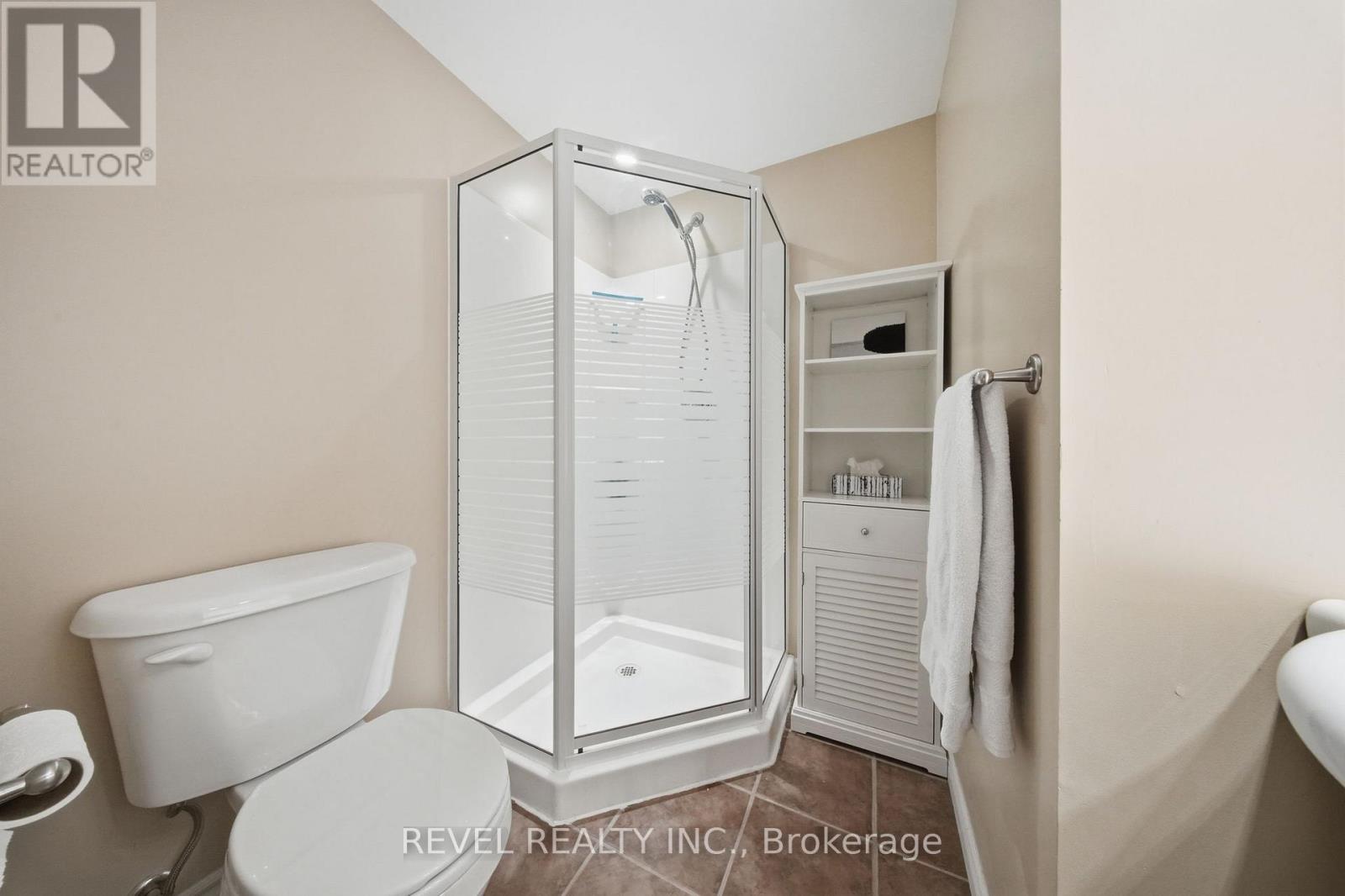 68 Parnell Crescent, Whitby, Ontario  L1R 2L5 - Photo 24 - E13094622