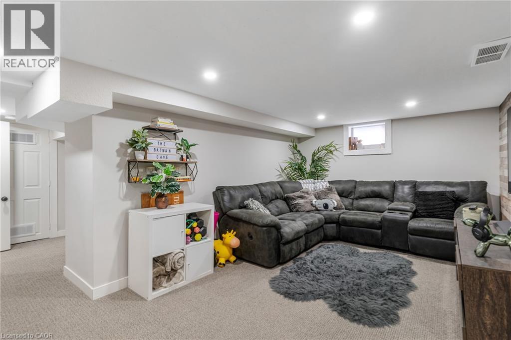 129 Ahrens Street W, Kitchener, Ontario  N2H 4L4 - Photo 33 - 40825003