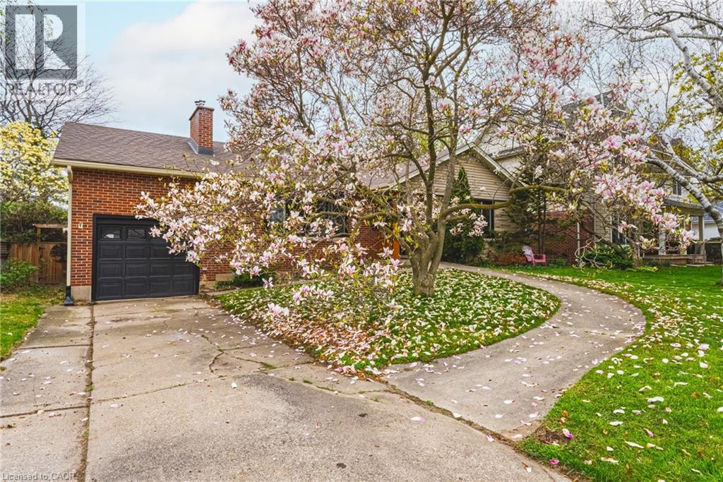 2143 Deyncourt Drive, Burlington, Ontario  L7R 1W2 - Photo 2 - 40826124