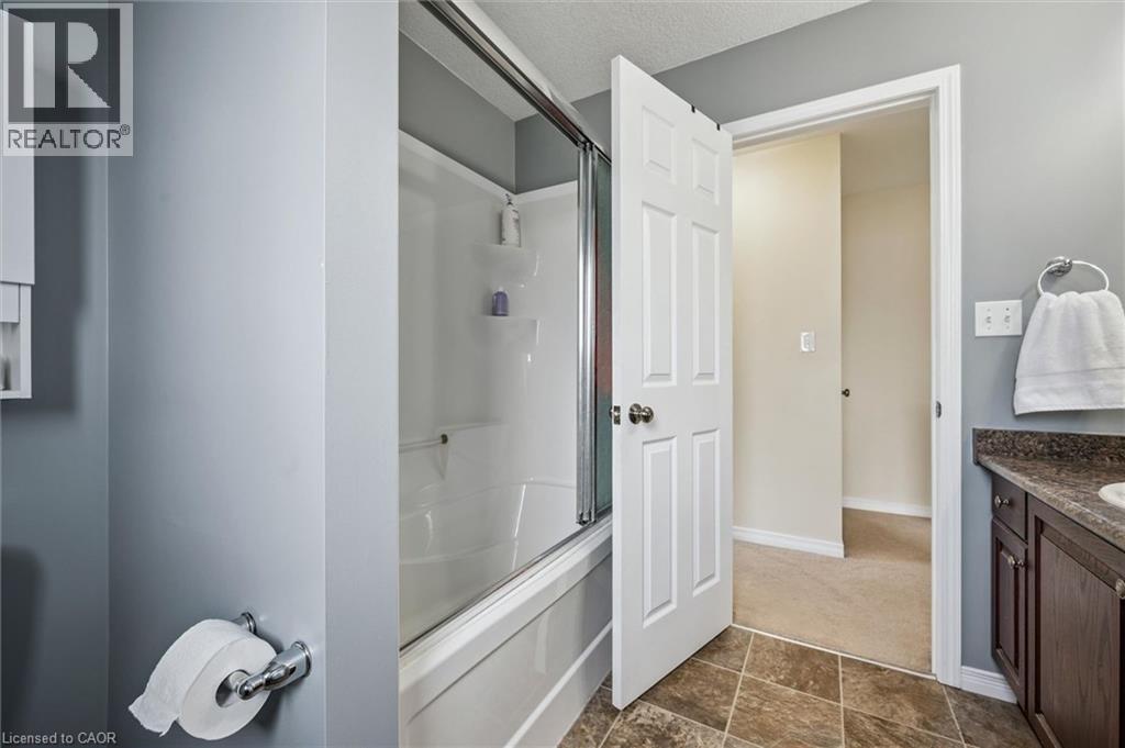 1941 Ottawa Street S Unit# 15b, Kitchener, Ontario  N2E 0C2 - Photo 32 - 40825727
