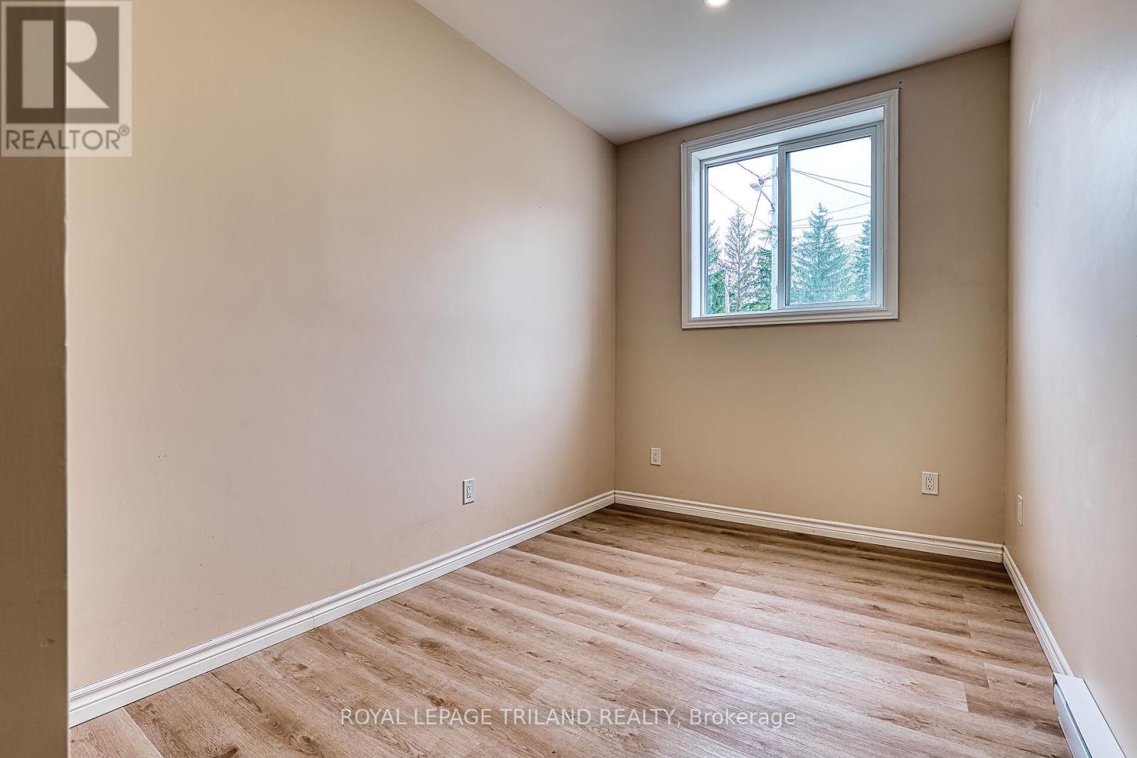 103 - 80 Albert Street, Central Huron, Ontario  N0M 1L0 - Photo 8 - X13094620