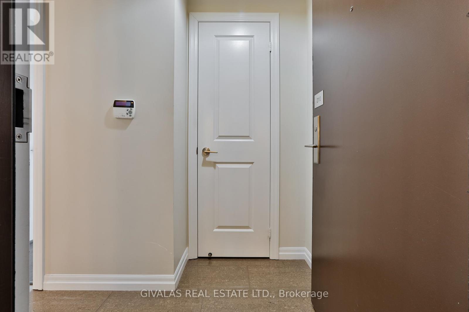2110 - 30 Herons Hill Way, Toronto, Ontario  M2J 0A7 - Photo 3 - C13094516