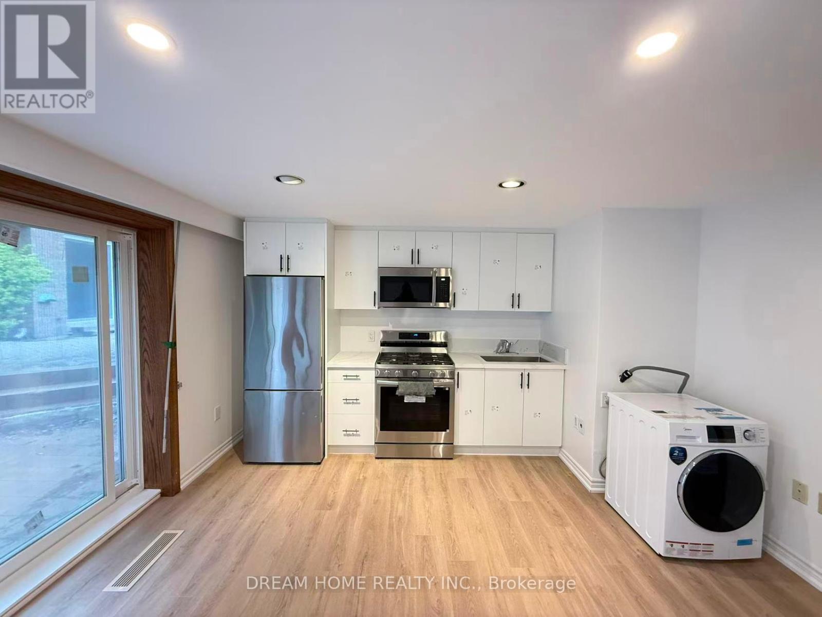 368 Spring Garden Avenue, Toronto, Ontario  M2N 3H5 - Photo 3 - C13094596