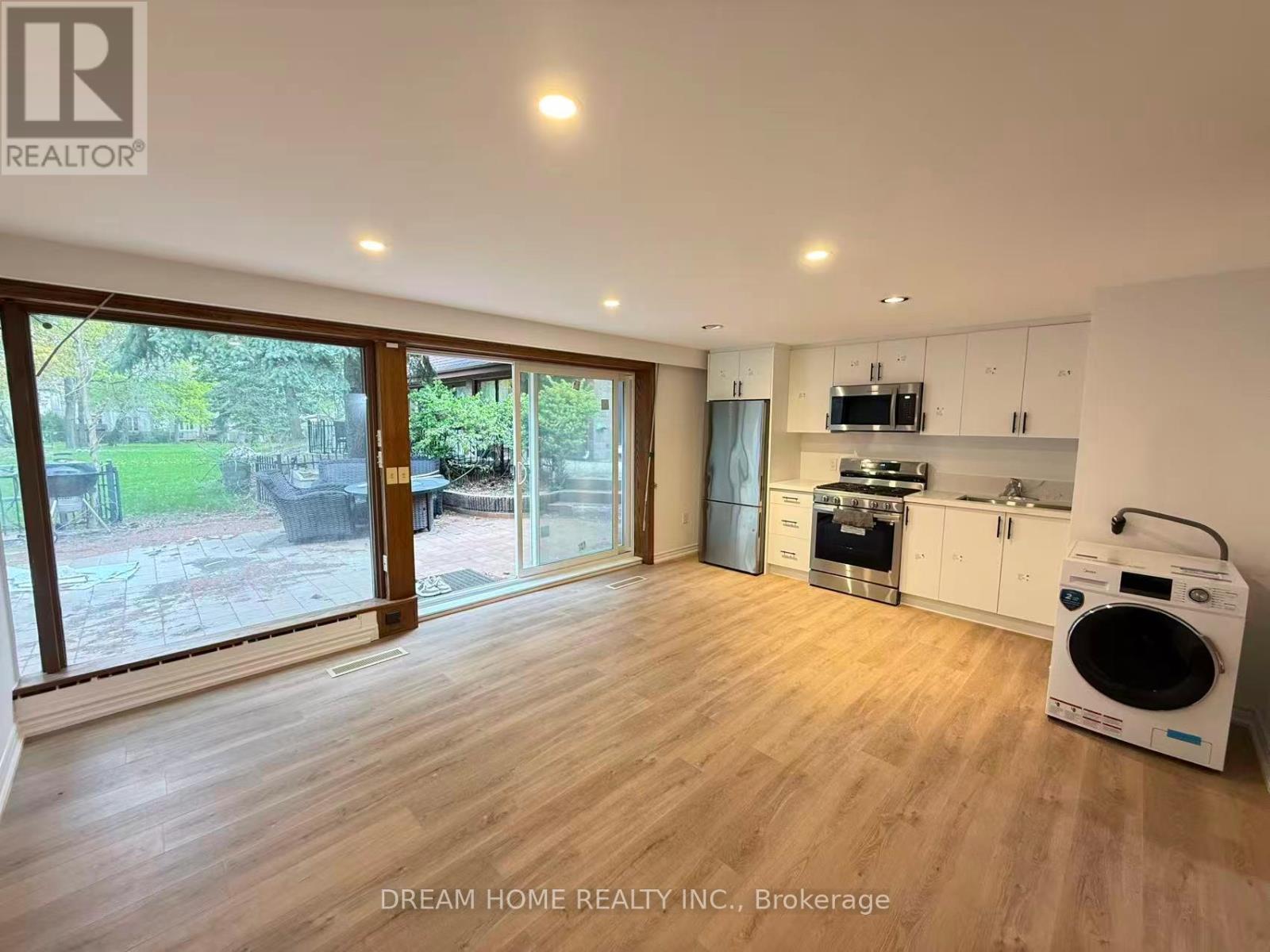 368 Spring Garden Avenue, Toronto, Ontario  M2N 3H5 - Photo 5 - C13094596