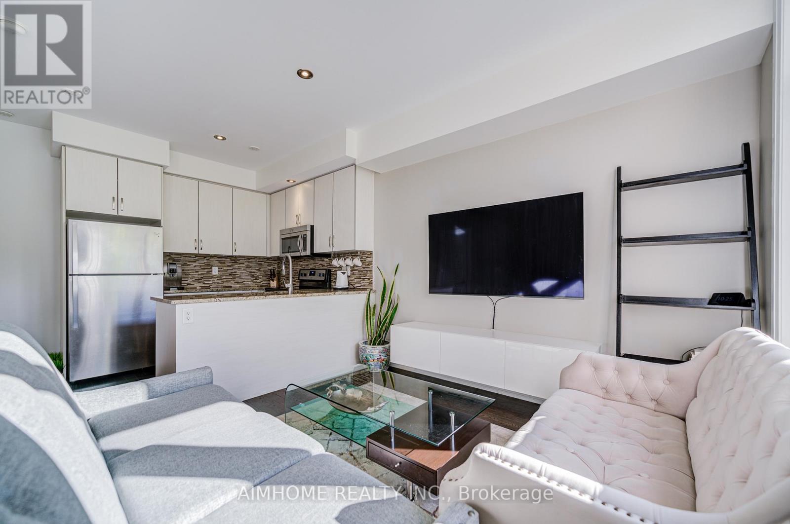 6 - 11 Eldora Avenue, Toronto, Ontario  M2M 1R3 - Photo 7 - C13094604