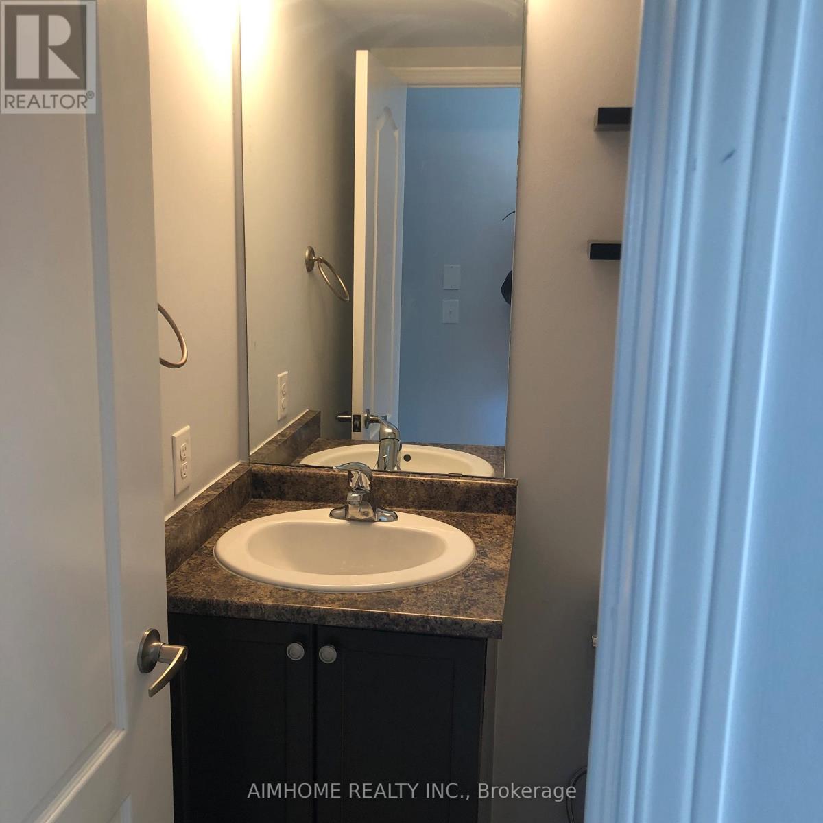 17 Southshore Street, Whitby, Ontario  L1N 0H5 - Photo 15 - E13094588